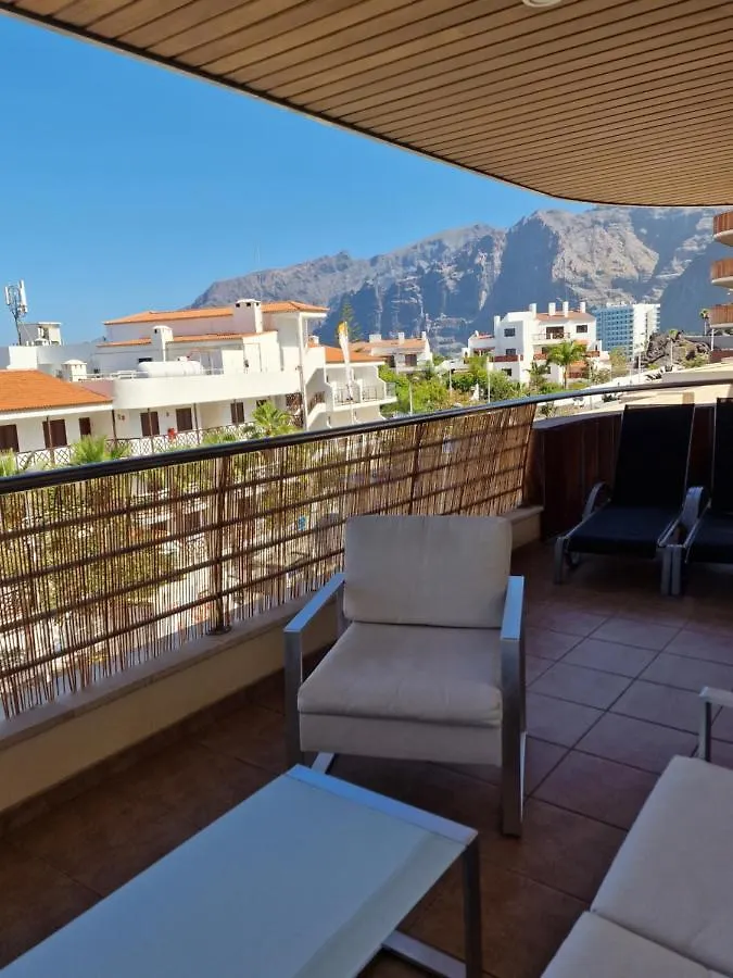 Large Terrace With Views On The Cliffs At Balcon De Los Gigantes Puerto de Santiago  Apartment